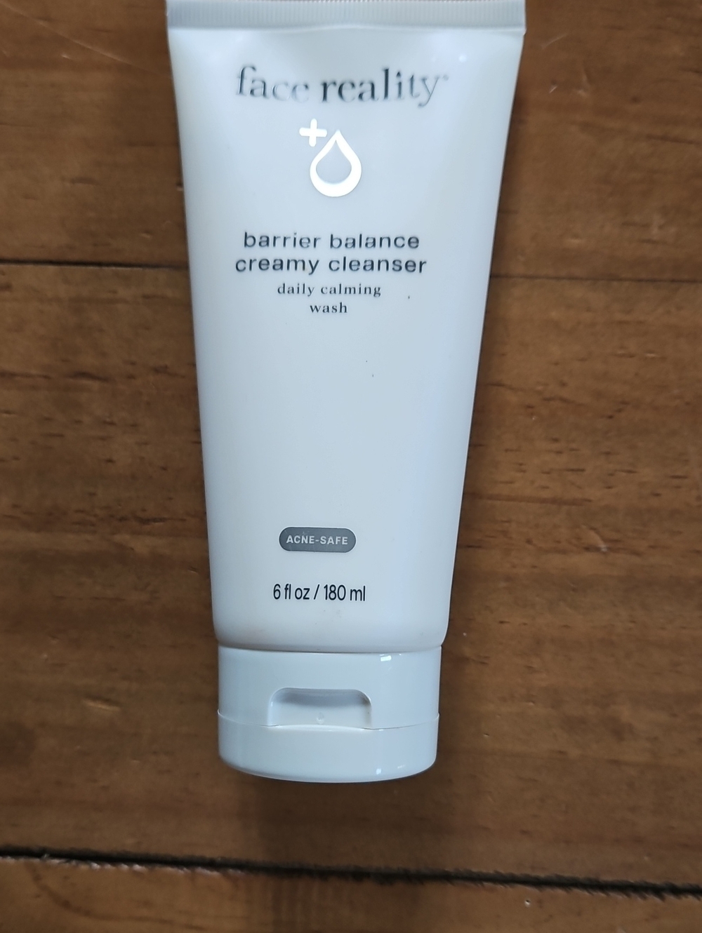 face reality Barrier Balance Creamy Cleanser — White